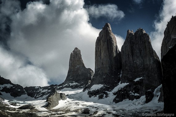 Las Torres Del Paine photo by Douglas Scortegagna (CC BY 2.0).jpg